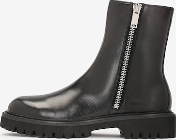 Boots di Kazar in nero: frontale