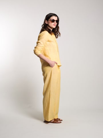 Chemisier 'Paula' WEARABLE STORIES en jaune