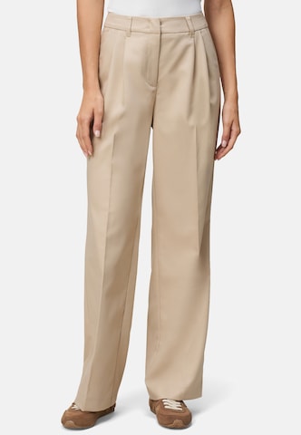 zero Slim fit Pleat-front trousers in Beige: front