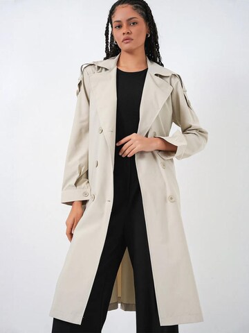 Manteau mi-saison Bigdart en beige : devant
