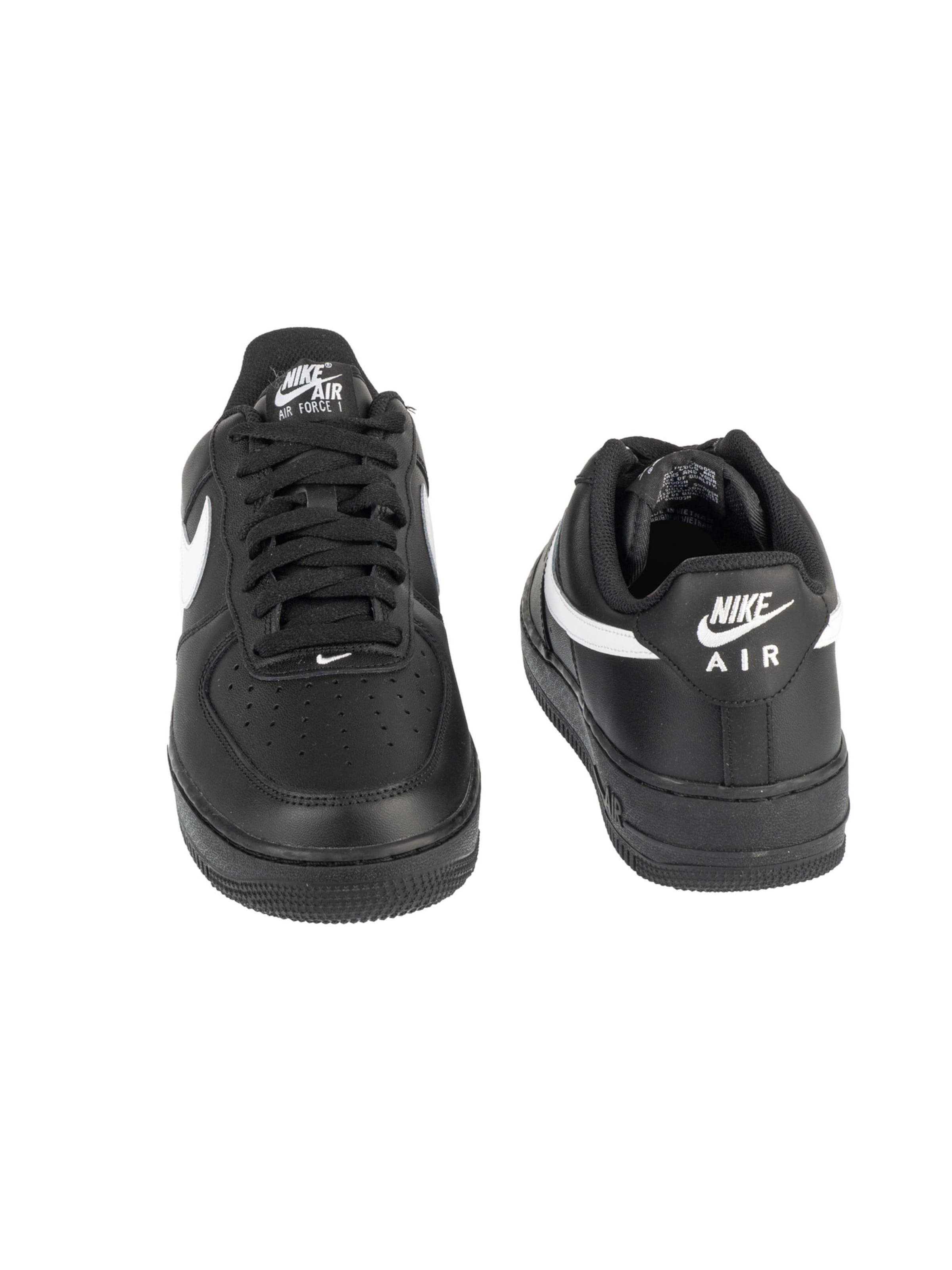 NIKE Sneakers 'Nike Air Force 1 07' in Black
