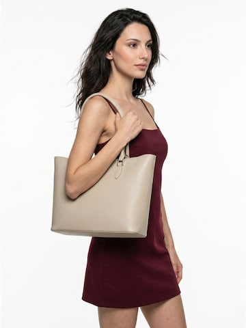 Cluty Shopper in Beige