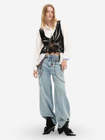 Desigual - Blusa 'CAM_LIRIO' en blanco