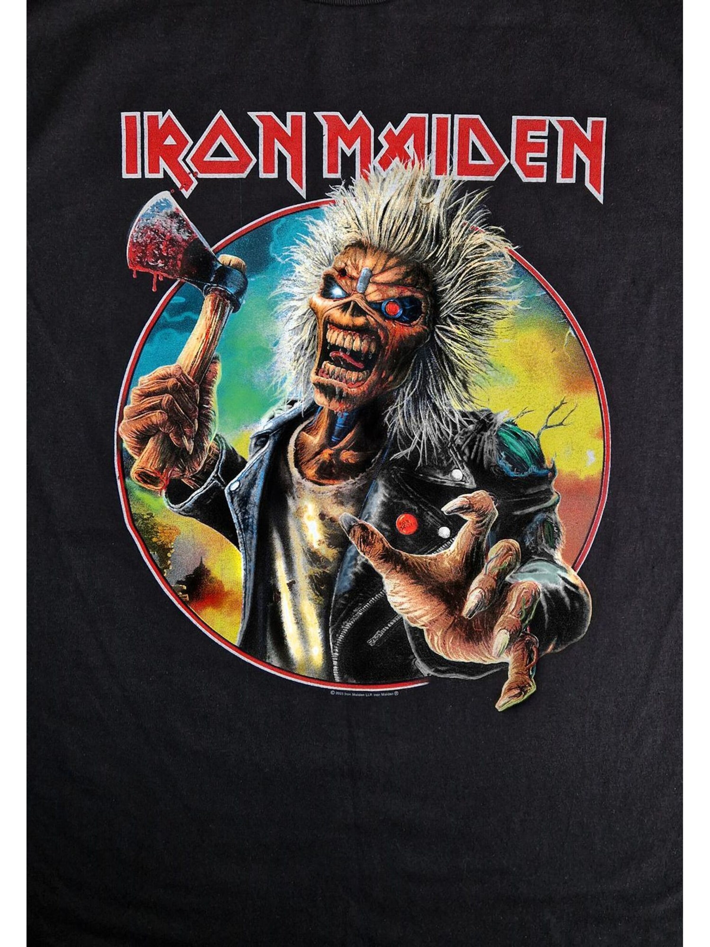 Maglietta 'Iron Maiden Axe Eddie Red White Circle Back and Front T-Shirt' di Iron Maiden in nero