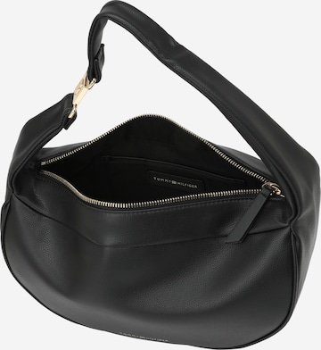 TOMMY HILFIGER Schultertasche in Schwarz