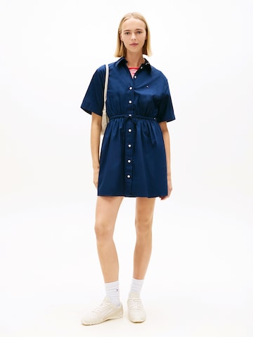 Tommy Jeans Shirt dress in Blue: front