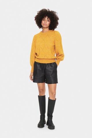 SAINT TROPEZ Sweater in Yellow