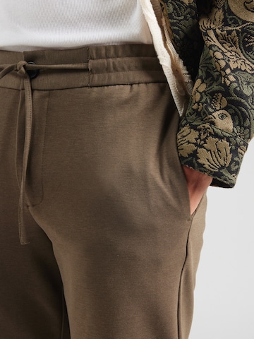 Regular Pantalon Lindbergh en vert