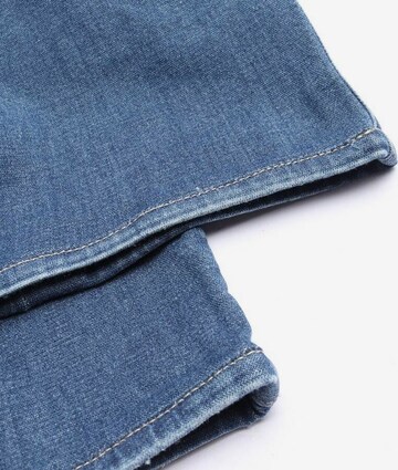 Jacob Cohen Jeans in 32 in Blue