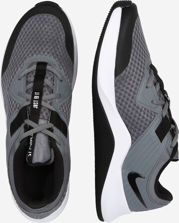 Chaussure de sport 'MC Trainer' NIKE en gris