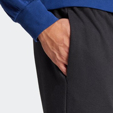 ADIDAS SPORTSWEAR Tapered Sporthose in Schwarz