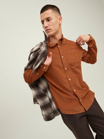 JACK & JONES Regular fit Button Up Shirt in Brown