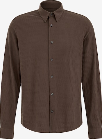 WE Fashion Comfort Fit Paita värissä ruskea: etupuoli