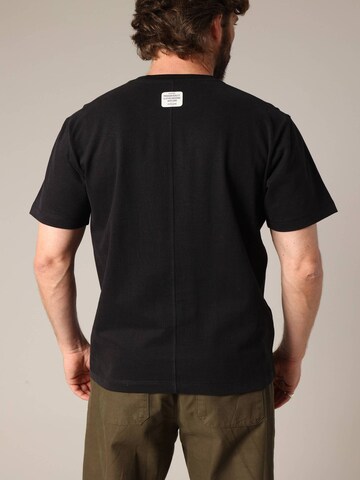T-Shirt 'Juwon' Deeluxe en noir