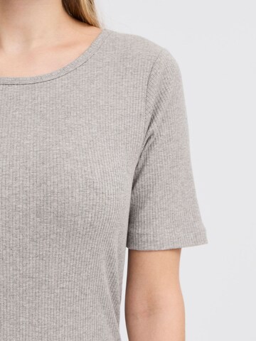 ICHI Shirt ' IHPALMER RIB' in Grijs