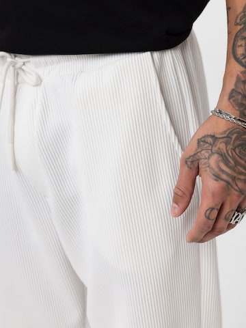 Dandalo - Loosefit Pantalón 'Teddeo' en blanco