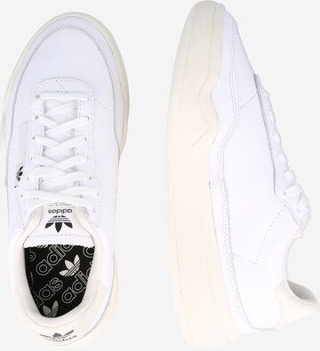 Baskets basses 'Her Court' ADIDAS ORIGINALS en blanc