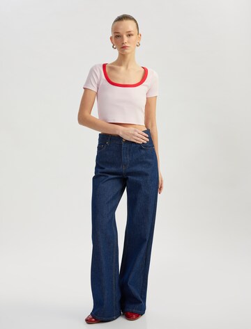Koton Shirt in Pink: front