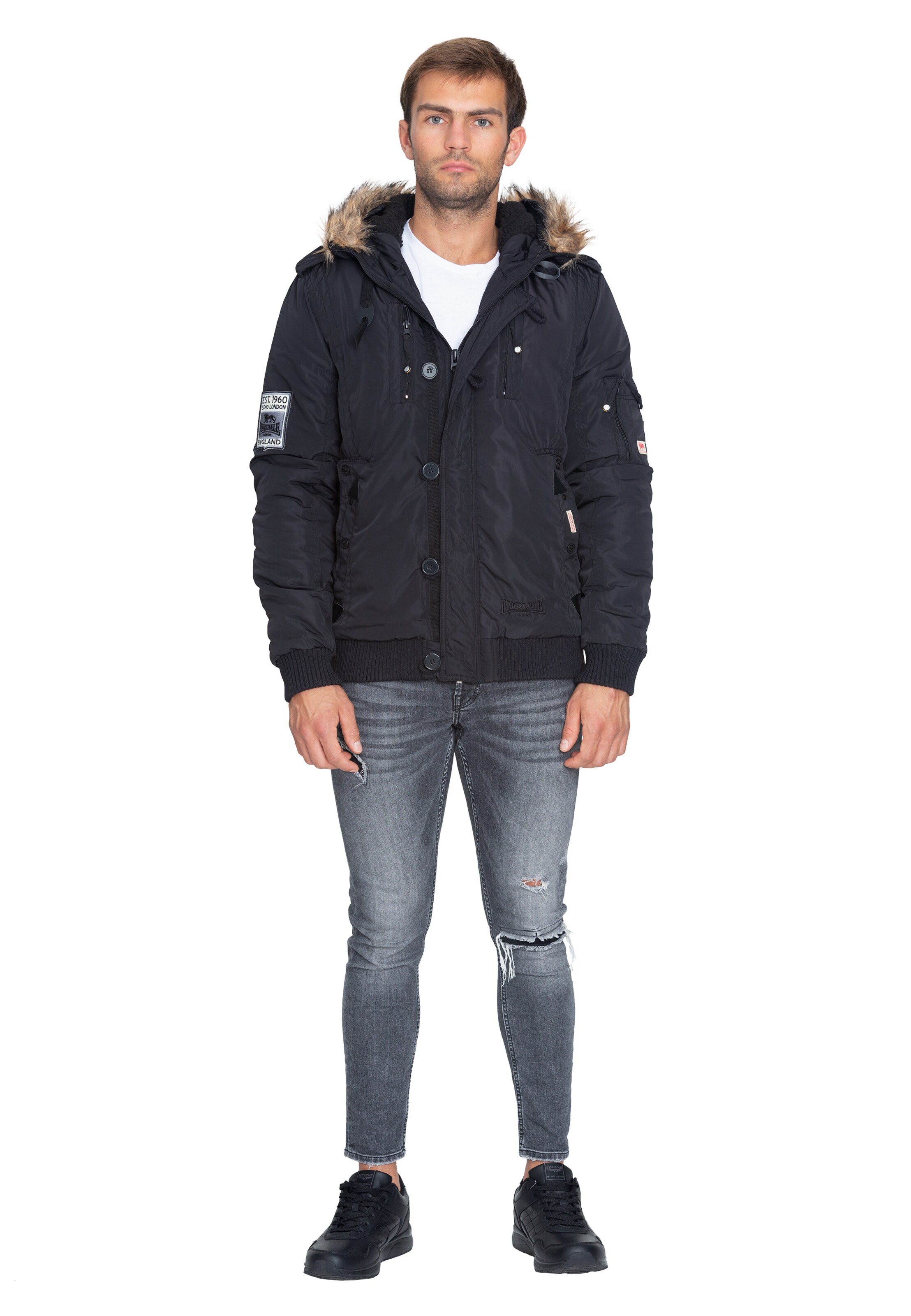 LONSDALE Jacke 'Jarreth' in Schwarz