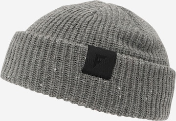 DAN FOX APPAREL Beanie 'Oscar' in Grey: front