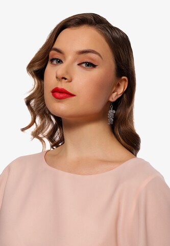 IZIA Oorbellen in Zilver: voorkant