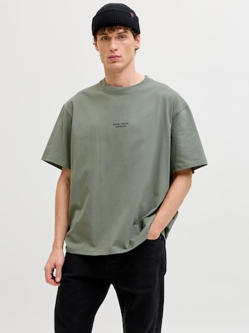 T-Shirt R.D.D. ROYAL DENIM DIVISION en vert : devant