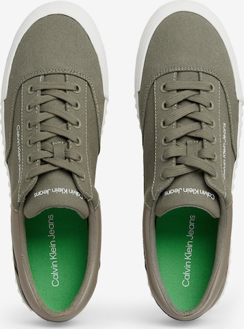Calvin Klein Jeans Sneakers in Green