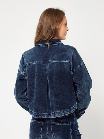 Gang Between-season jacket '94LUNA CROPPED' in Blue