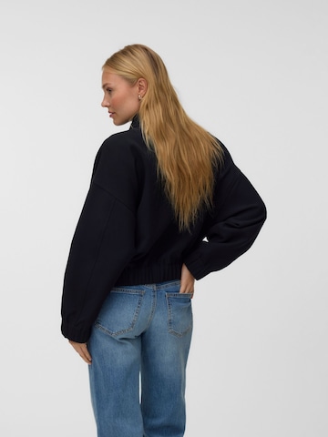 VERO MODA - Chaqueta de entretiempo 'VMOlivia' en negro