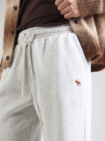 Loosefit Pantaloni di Abercrombie & Fitch in grigio