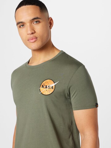 ALPHA INDUSTRIES Shirt 'NASA Davinci' in Groen