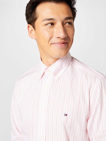 TOMMY HILFIGER Regular fit Button Up Shirt in Pink