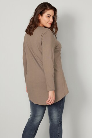 Angel of Style Shirt in Brown