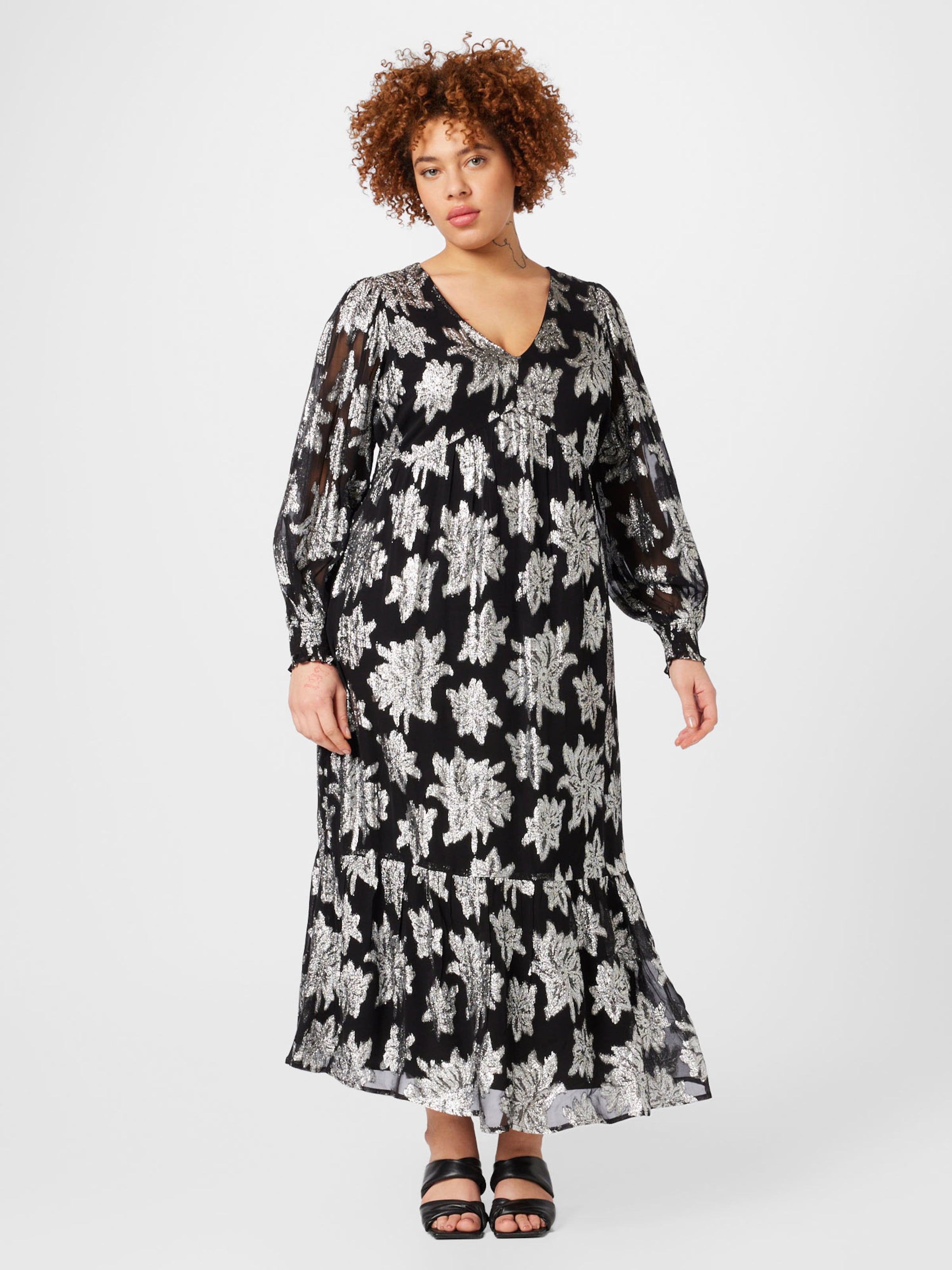 Dorothy Perkins Curve Dress in Black ABOUT YOU