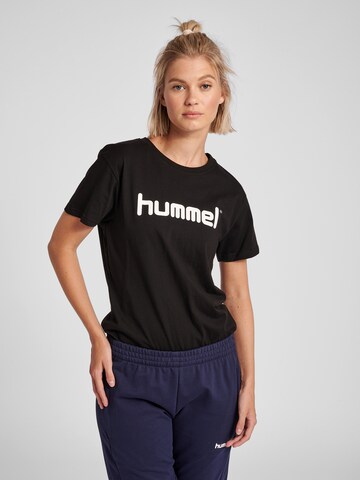 Hummel Shirt in Zwart: voorkant