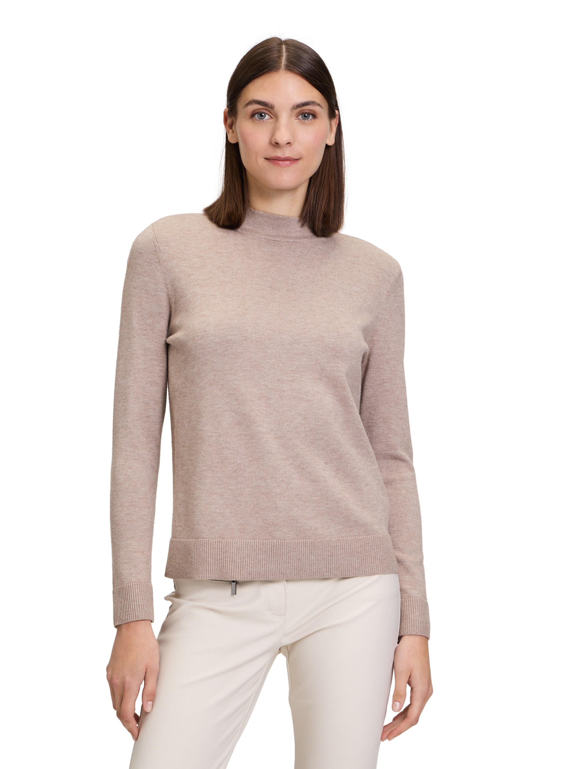 Betty Barclay Sweater in Beige: front