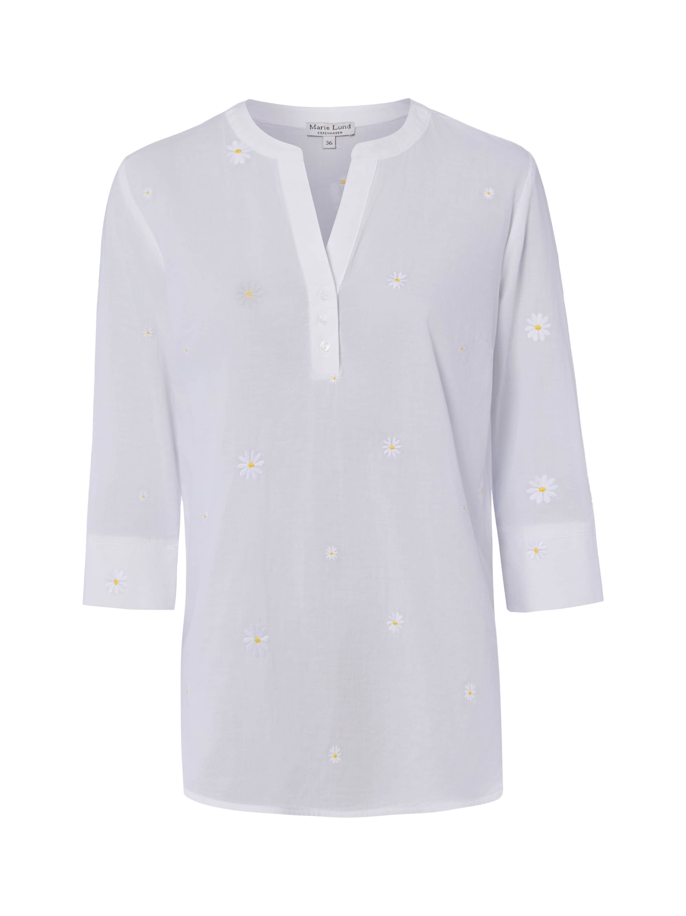 Marie Lund Blouse in White: front