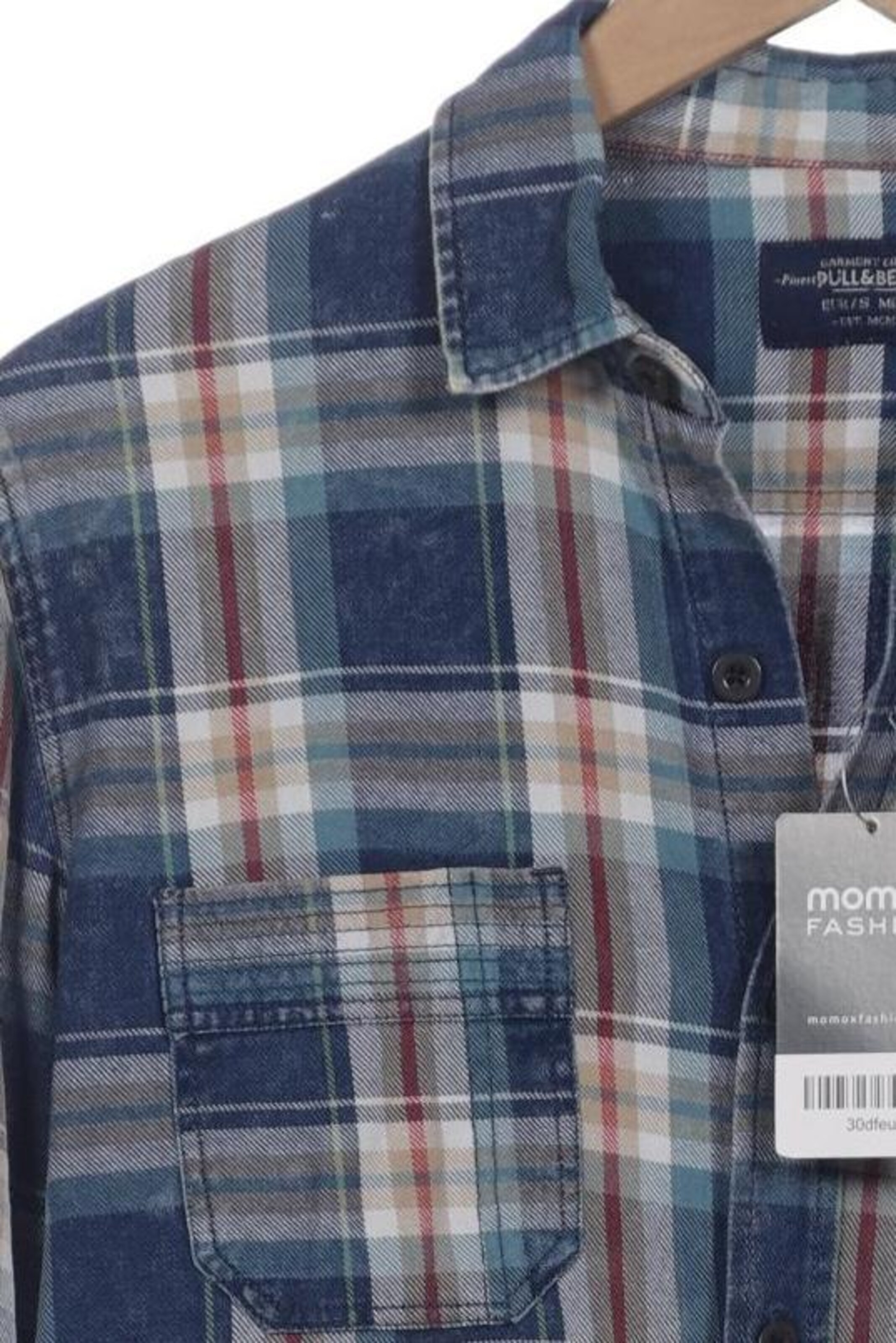 Pull&Bear Button Up Shirt in S in Blue