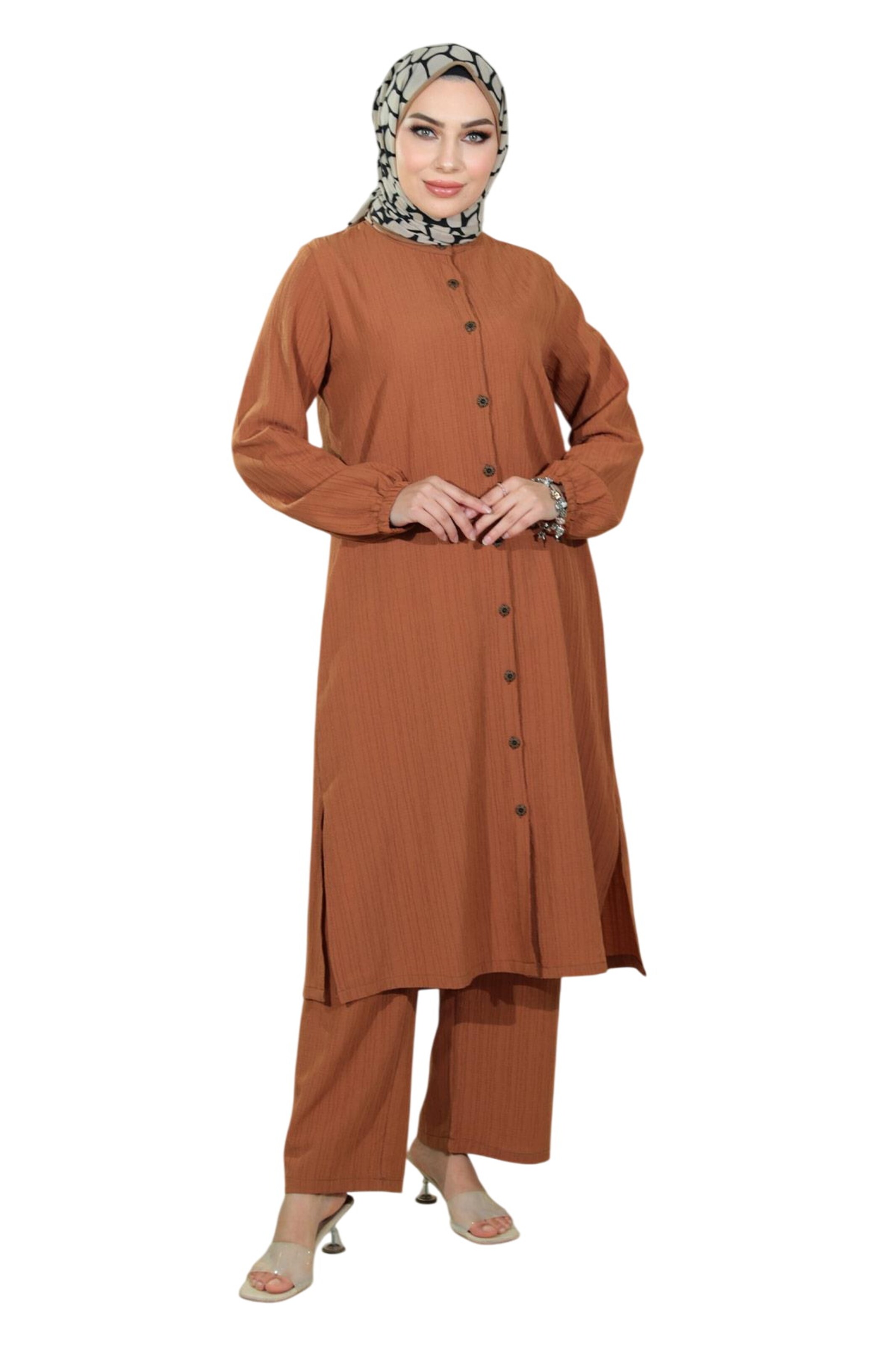 Pantalons de tailleur MODAMIHRAM en marron