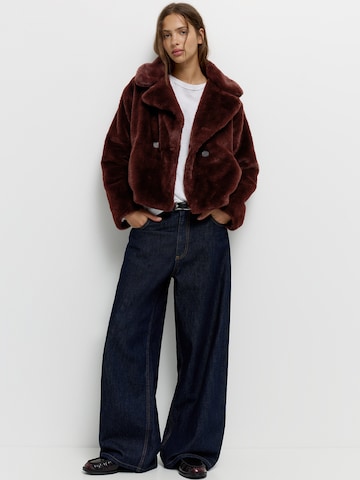 Pull&Bear Jacke in Rot