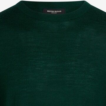 BRUUNS BAZAAR Пуловер 'Charles' в зелено