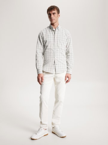 TOMMY HILFIGER Slimfit Chinohose in Weiß