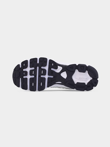balts Nike Sportswear Brīvā laika apavi 'Air Max Moto 2K'