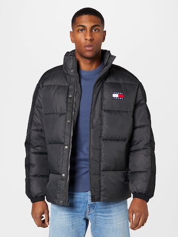 Tommy Jeans Winter jacket in Black: front