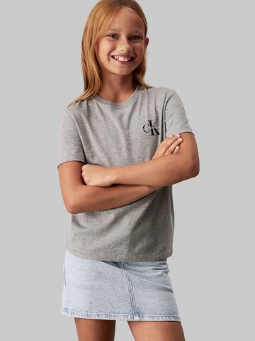 Calvin Klein Jeans T-Shirt in Grau: Vorderseite
