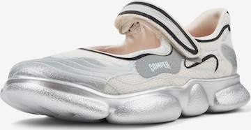 CAMPER Ballerina ' Karst ' in Weiß: Vorderseite