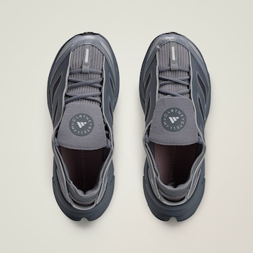 Chaussure de course 'Adistar' ADIDAS BY STELLA MCCARTNEY en noir