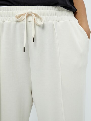 Loosefit Pantalon 'Dicette' Peppercorn en blanc