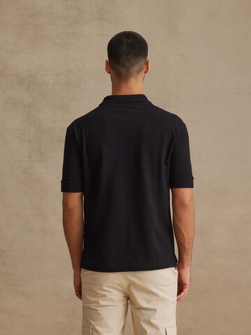 DAN FOX APPAREL Футболка в Черный