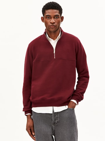 ARMEDANGELS Sweatshirt 'WAARLO' in Red: front